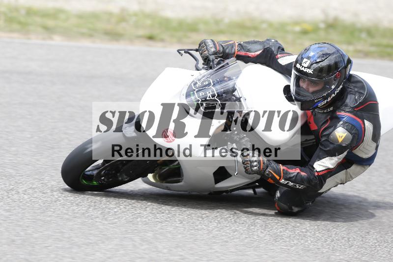 /09 19.04.2026  Caremotion get faster ADR/Gruppe rot/960